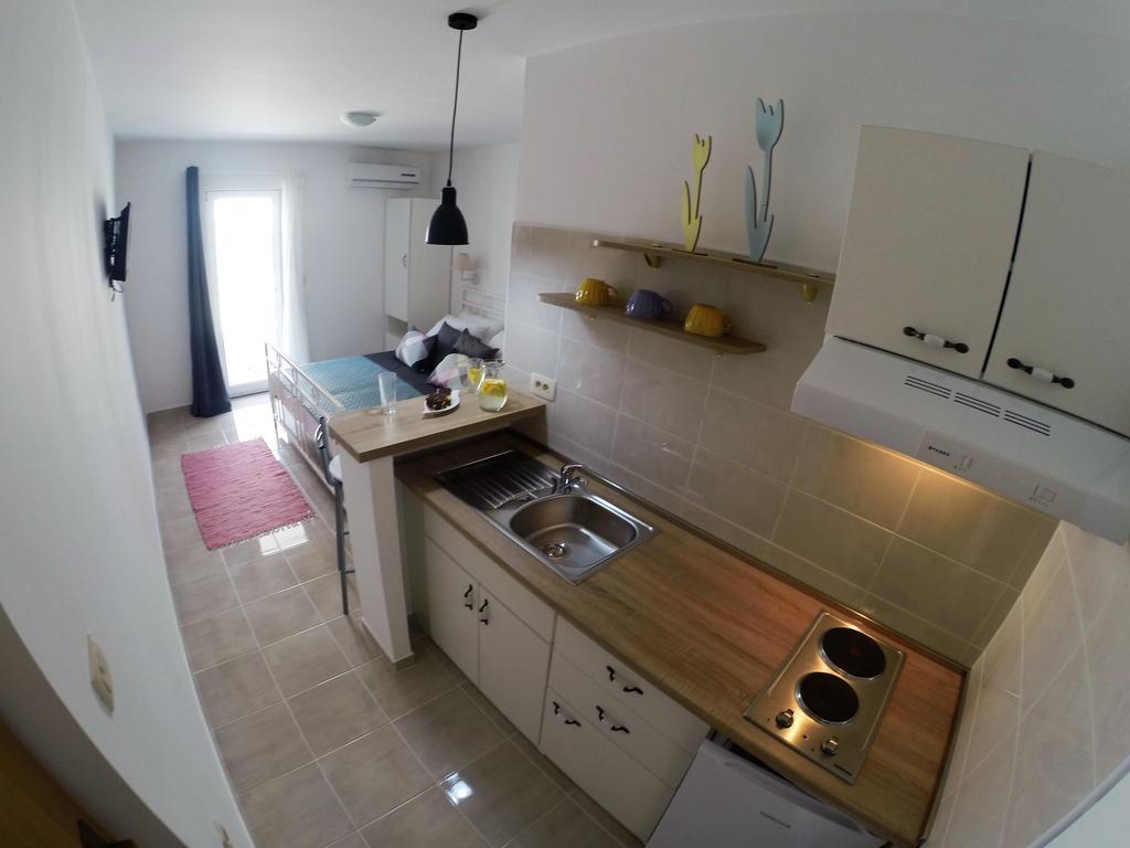 Apartment Luna Drvenik  Luaran gambar